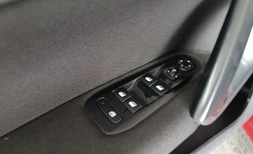 PEUGEOT 308 1.6 BLUEHDI 120 STYLE 120 5P