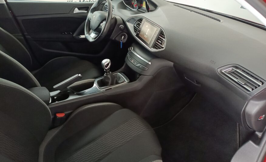 PEUGEOT 308 1.6 BLUEHDI 120 STYLE 120 5P