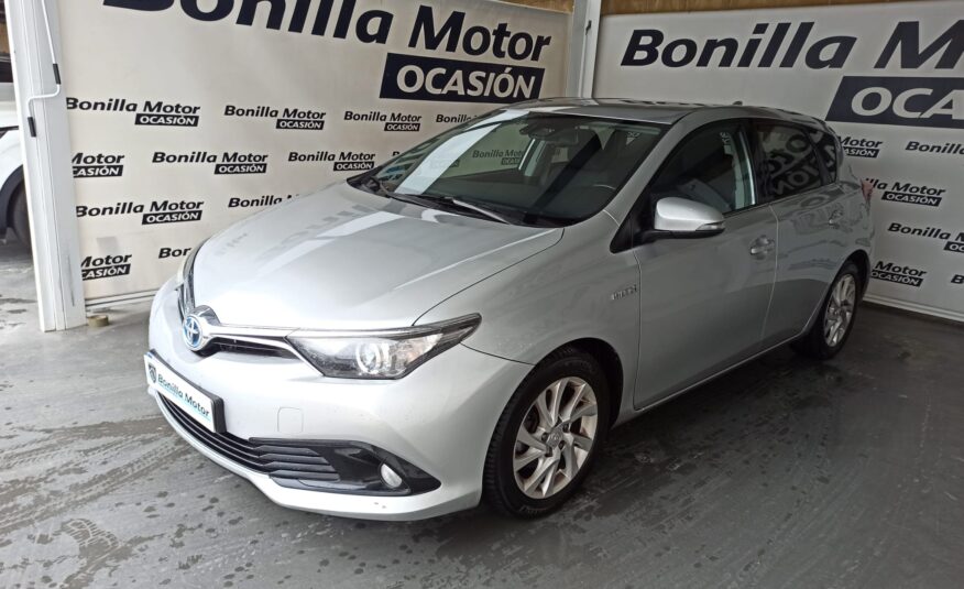 TOYOTA AURIS 1.8 VVT-I HYBRID BUSINESS 136 5P