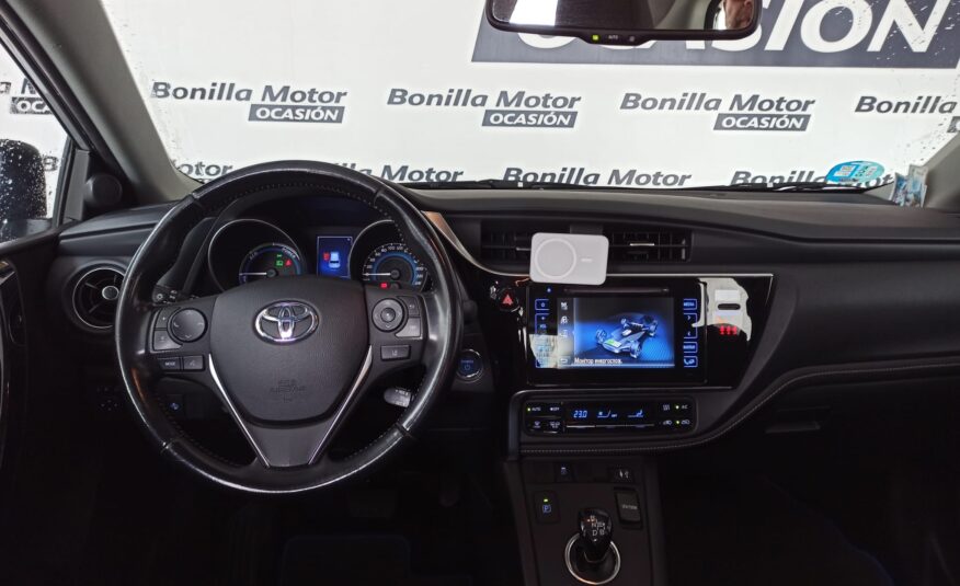 TOYOTA AURIS 1.8 VVT-I HYBRID BUSINESS 136 5P