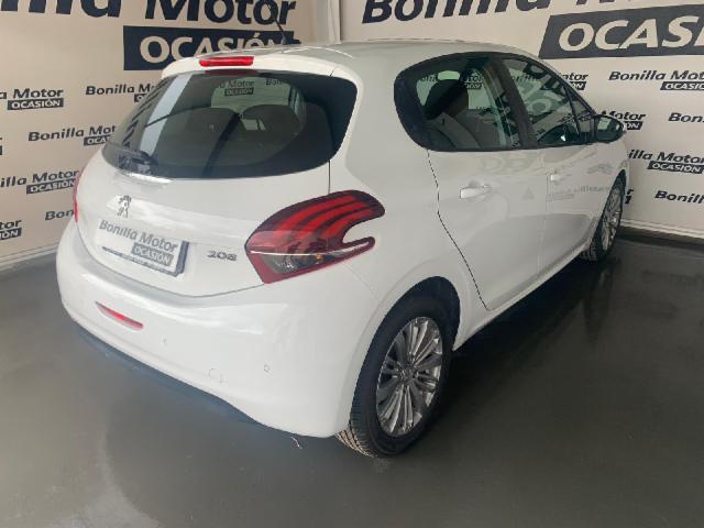 PEUGEOT 208 1.5 BLUEHDI 73KW SIGNATURE 100 5P
