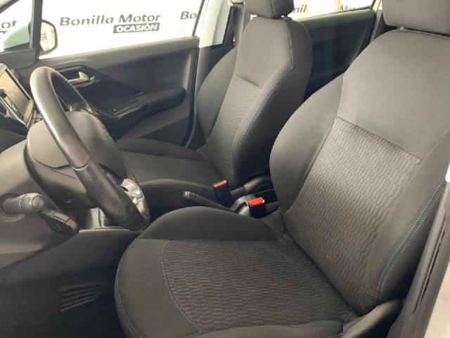 PEUGEOT 208 1.5 BLUEHDI 73KW SIGNATURE 100 5P