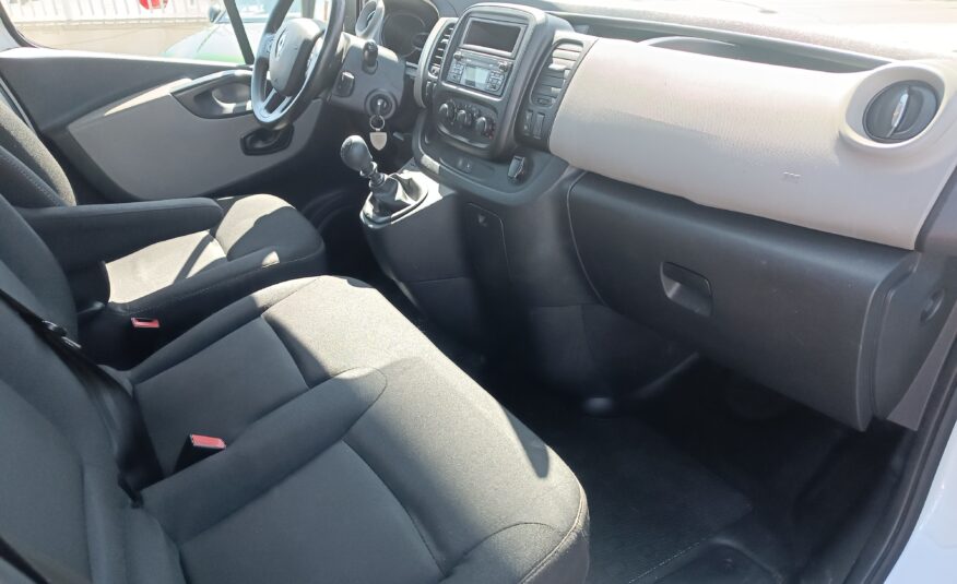 RENAULT TRAFIC 1.6 DCI 92KW ENERGY LWB E6 125 4P 9 Plazas