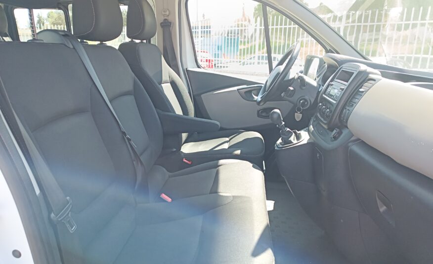 RENAULT TRAFIC 1.6 DCI 92KW ENERGY LWB E6 125 4P 9 Plazas