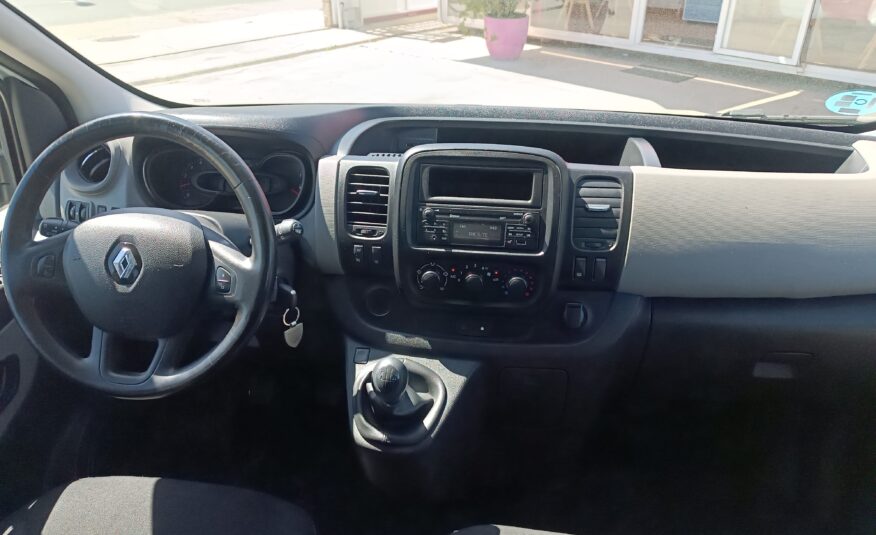RENAULT TRAFIC 1.6 DCI 92KW ENERGY LWB E6 125 4P 9 Plazas
