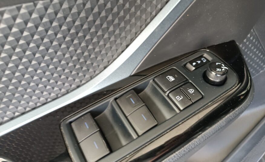TOYOTA C-HR 1.8 VVT-I HYBRID ADVANCE AUTO 122 5P