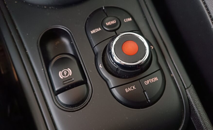 MINI COUNTRYMAN 2.0 COOPER D 150 5P