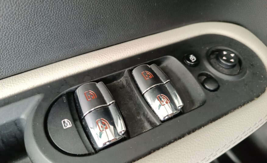 MINI COUNTRYMAN 2.0 COOPER D 150 5P