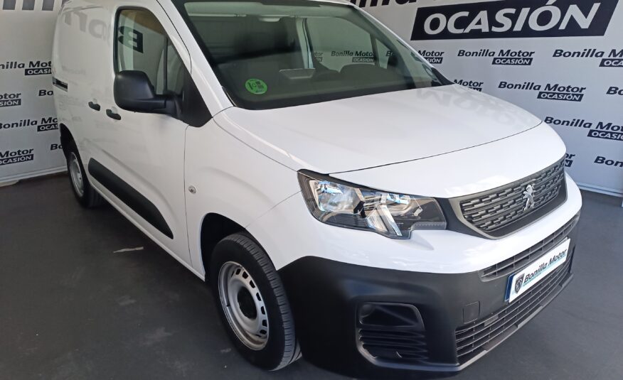 PEUGEOT PARTNER 1.5 BLUEHDI 73KW PRO STANDARD 98 3P
