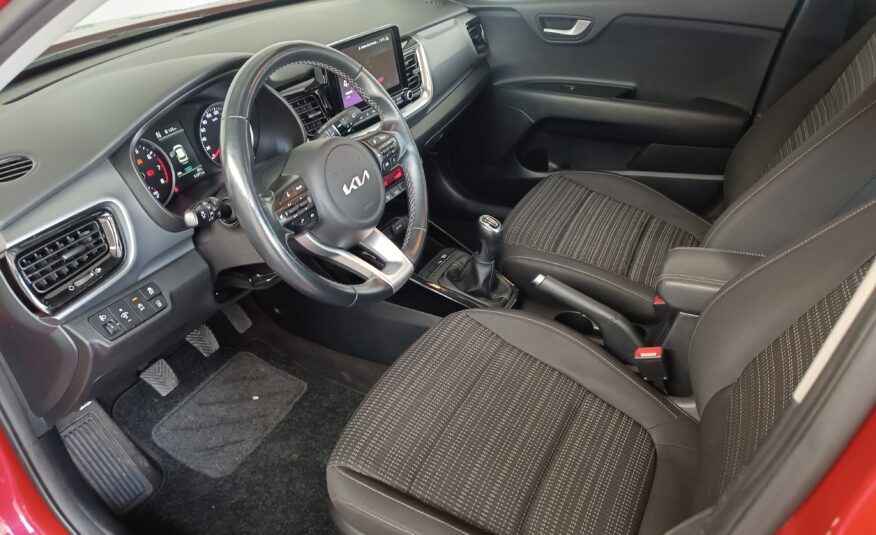 KIA STONIC 1.0 T-GDI MHEV IMT 74KW DRIVE 100 5P