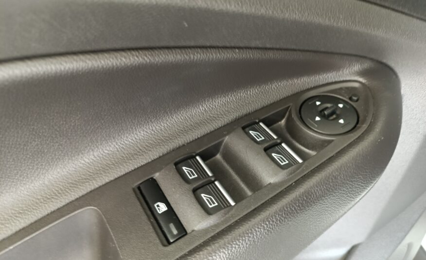 FORD KUGA 1.5 ECOBOOST 88KW TREND 120 5P